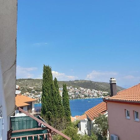 Comfort Apartments Trogir Eksteriør bilde