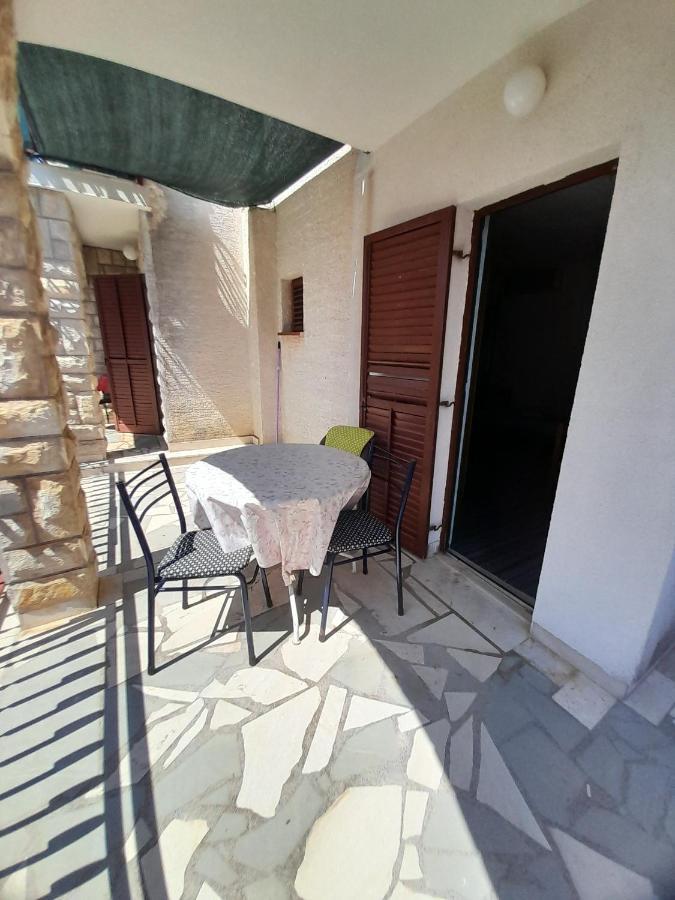 Comfort Apartments Trogir Eksteriør bilde