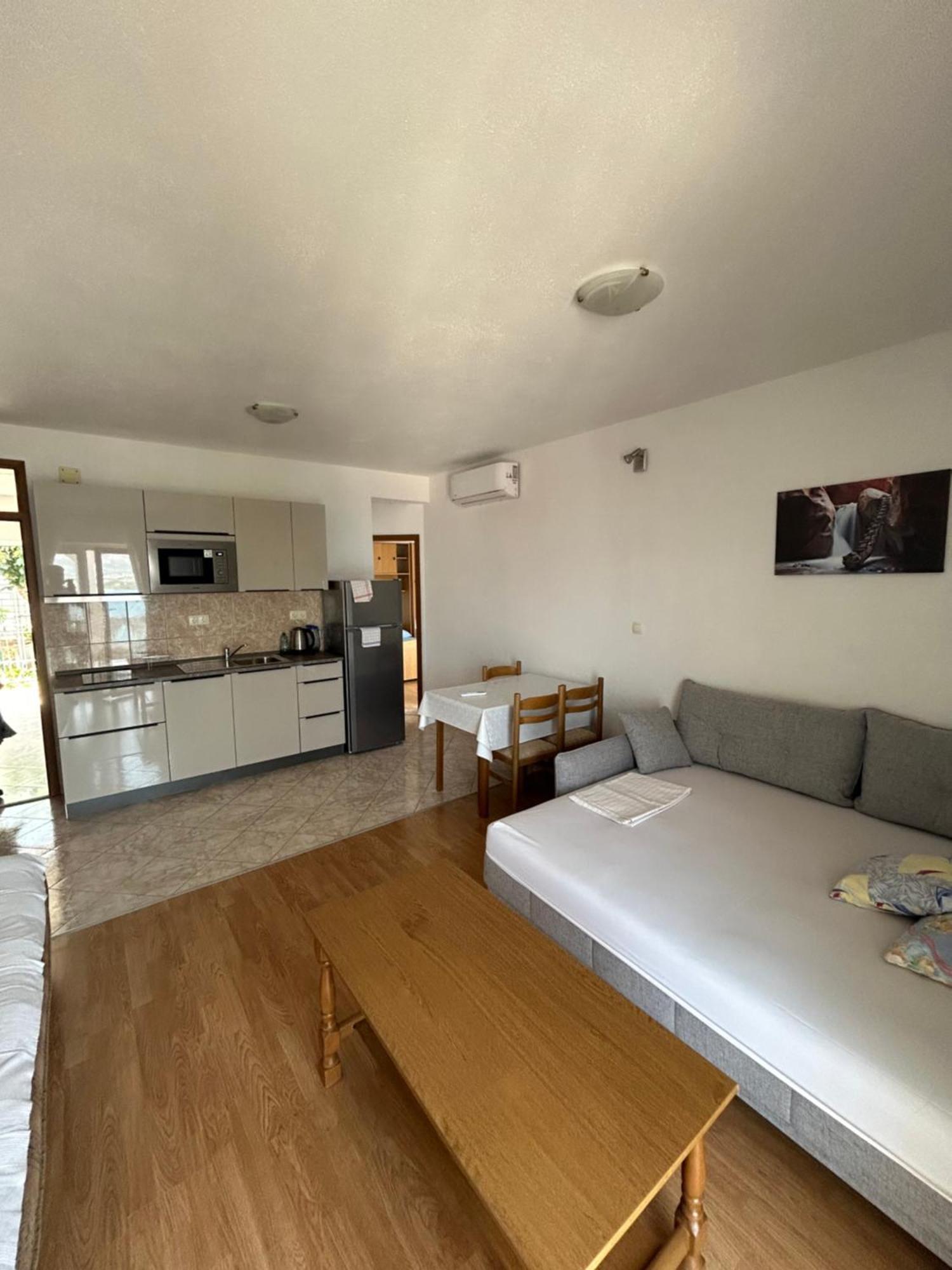 Comfort Apartments Trogir Eksteriør bilde